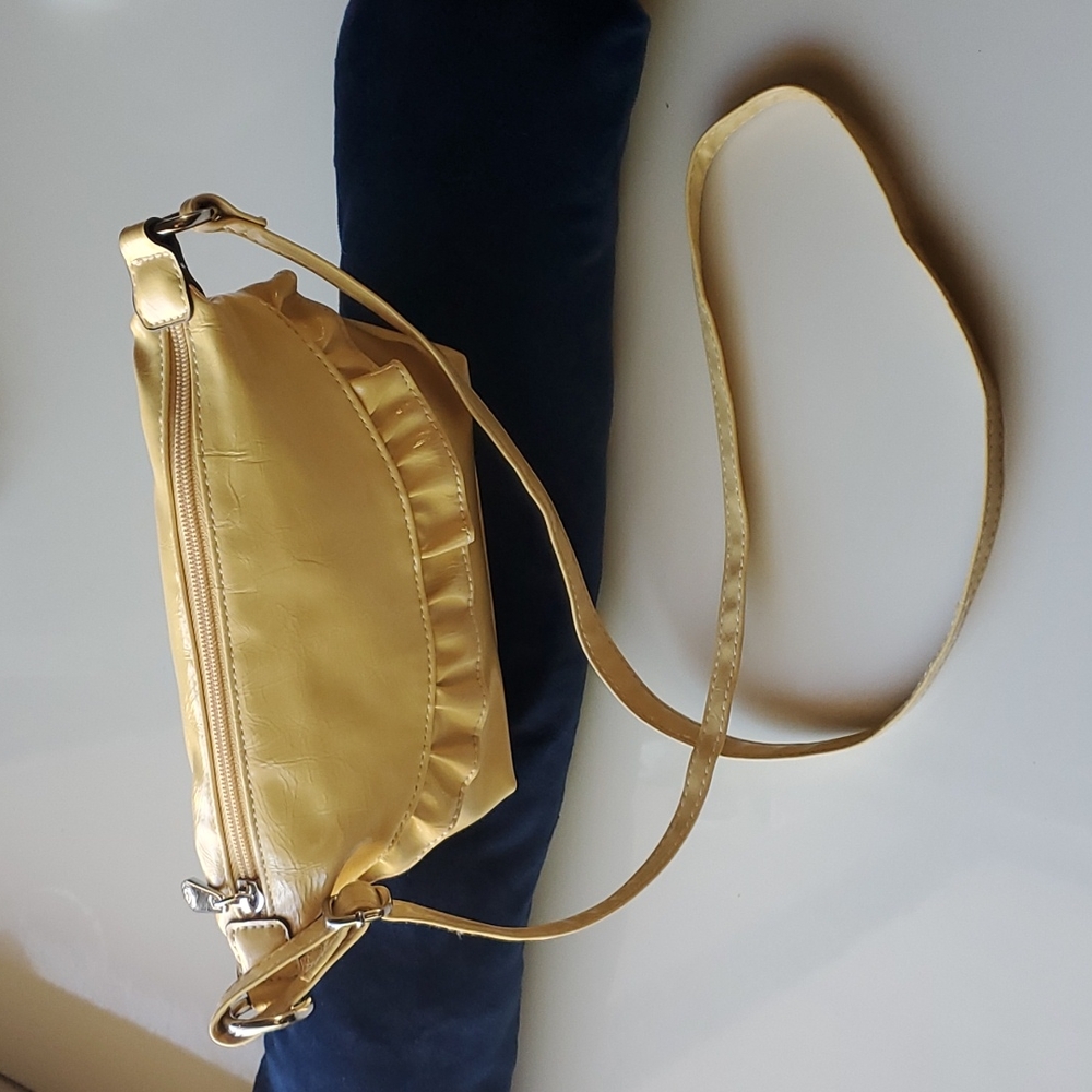 New Bag brand Rosetti